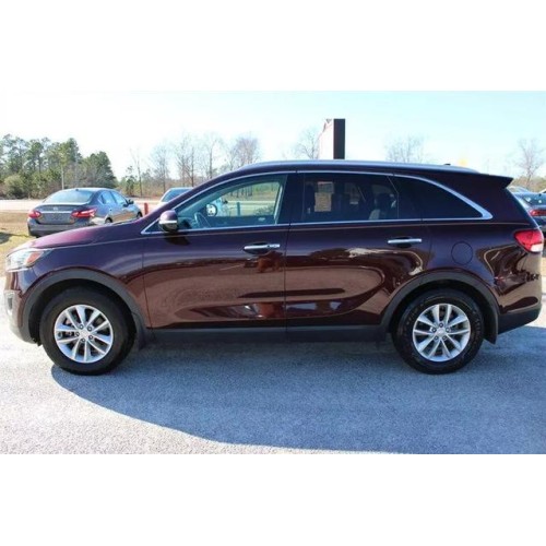 2017 Kia Sorento LX's photo