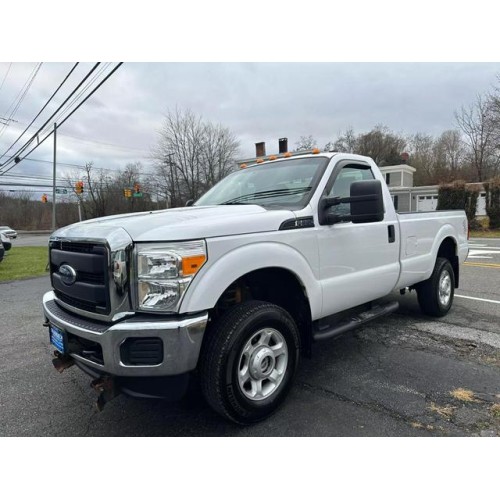 2016 Ford F-350 Super Duty XLT's photo