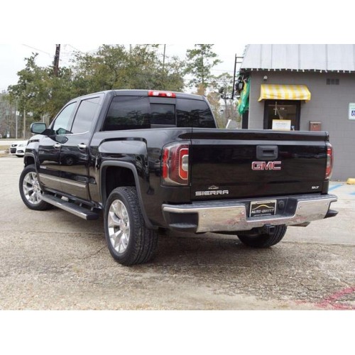 2017 GMC Sierra 1500 SLT's photo