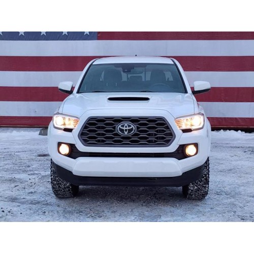 2021 Toyota Tacoma SR5's photo