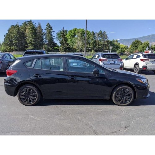 2022 Subaru Impreza Base's photo