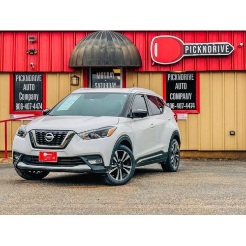 2019 Nissan Kicks SR