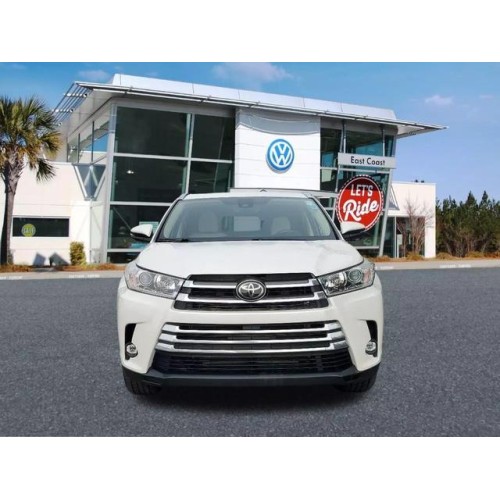 2019 Toyota Highlander Limited's photo