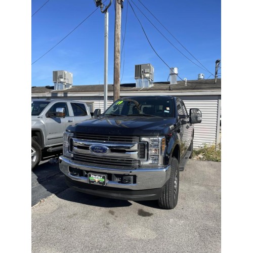 2019 Ford F-250 Super Duty XL's photo