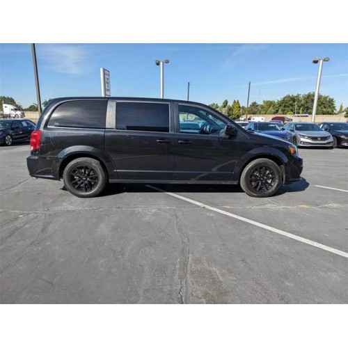 2020 Dodge Grand Caravan SXT's photo