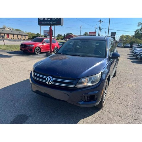 2016 Volkswagen Tiguan S's photo