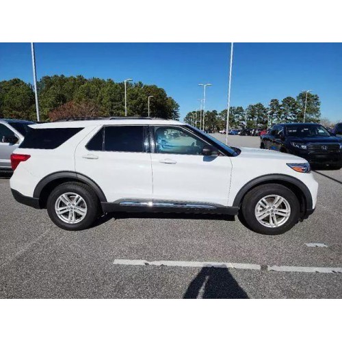 2020 Ford Explorer XLT's photo