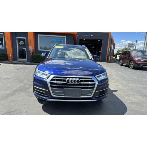 2018 Audi Q5 Premium Plus's photo