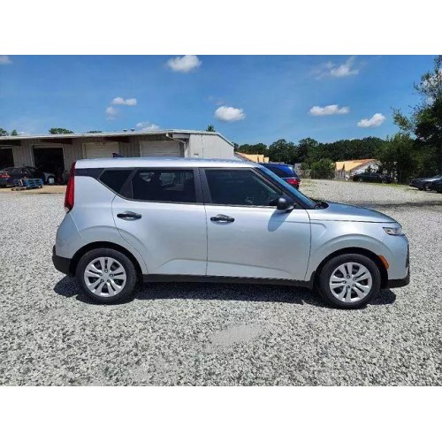 2020 Kia Soul LX's photo