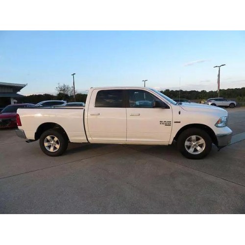 2021 RAM Ram 1500 Classic SLT's photo