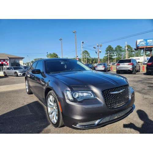 2018 Chrysler 300 Touring