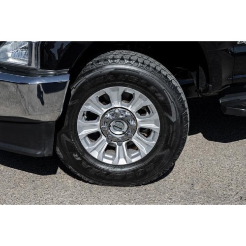 2020 Ford F-250 Super Duty XL's photo