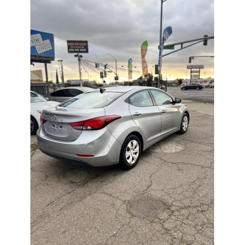 2016 Hyundai Elantra