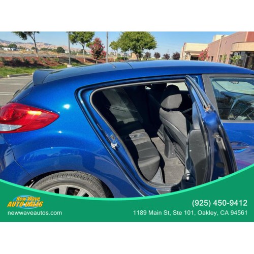 2017 Hyundai Veloster