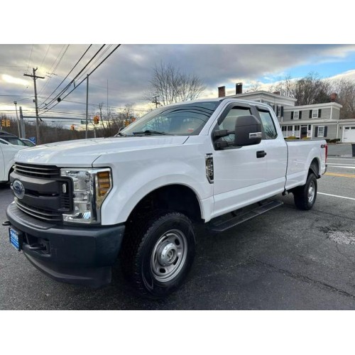 2019 Ford F-250 Super Duty XL's photo