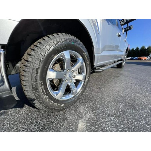 2021 Ford F-150 XLT's photo