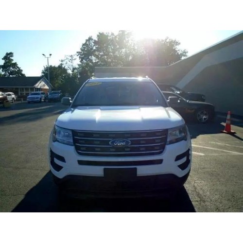 2017 Ford Explorer Base