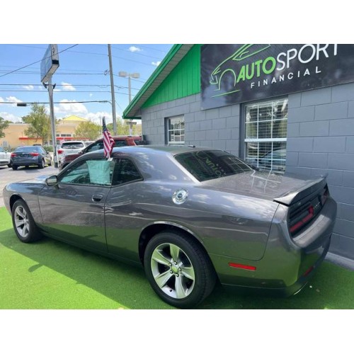 2019 Dodge Challenger SXT