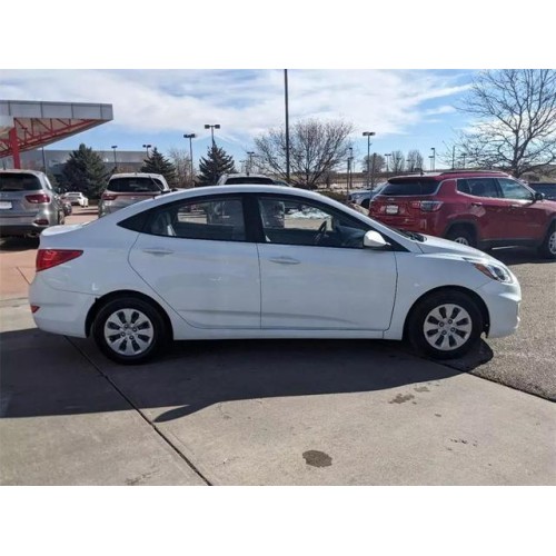 2017 Hyundai Accent SE