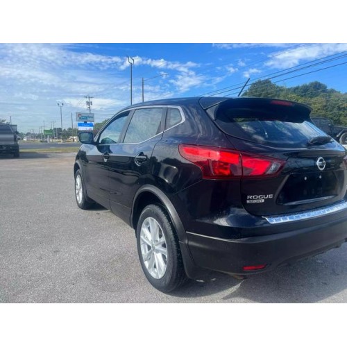 2017 Nissan Rogue Sport S