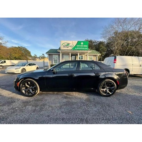 2021 Chrysler 300 S's photo