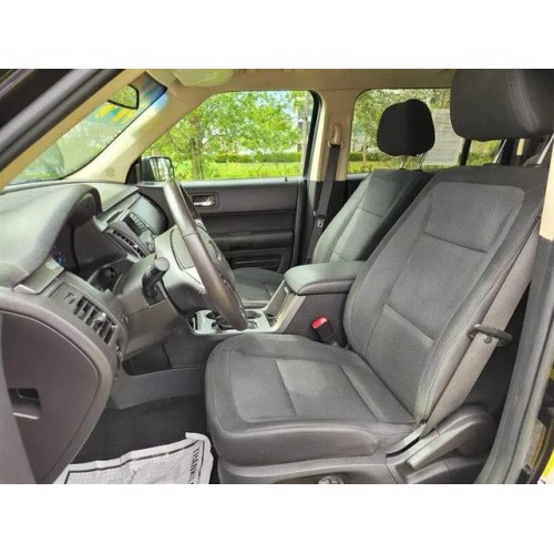 2017 Ford Flex SE's photo