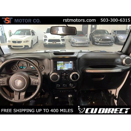 2016 Jeep Wrangler Unlimited Rubicon's photo