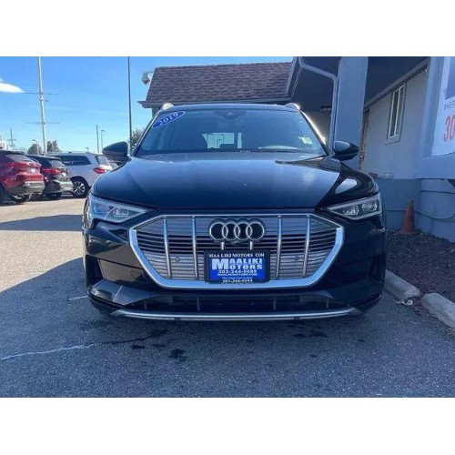 2019 Audi e-tron Premium Plus